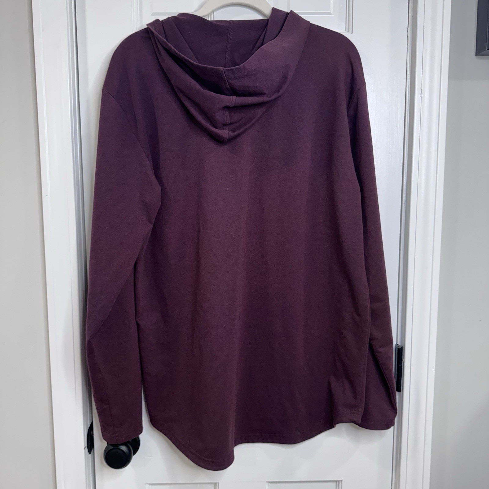 BYLT Premium Basics Drop Cut Hooded Long Sleeve Mens L Burgundy Stretch Tee