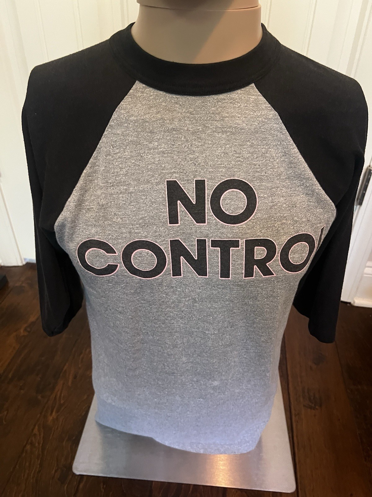 Eddie Money 1986 No Control Raglan Shirt