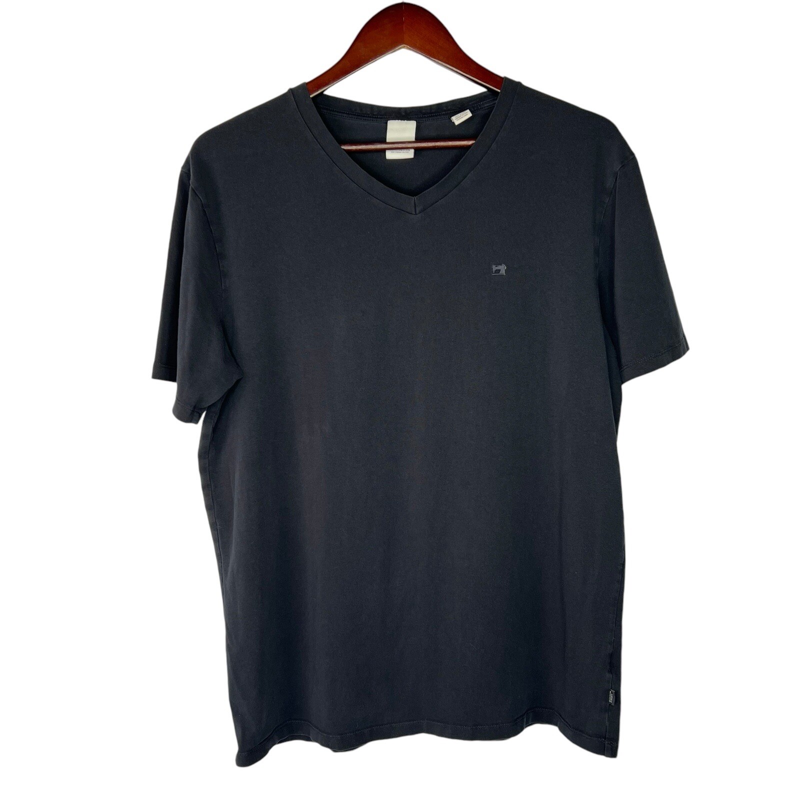 Scotch & Soda Men’s Large Black V-neck T Shirt Casual Chest Logo