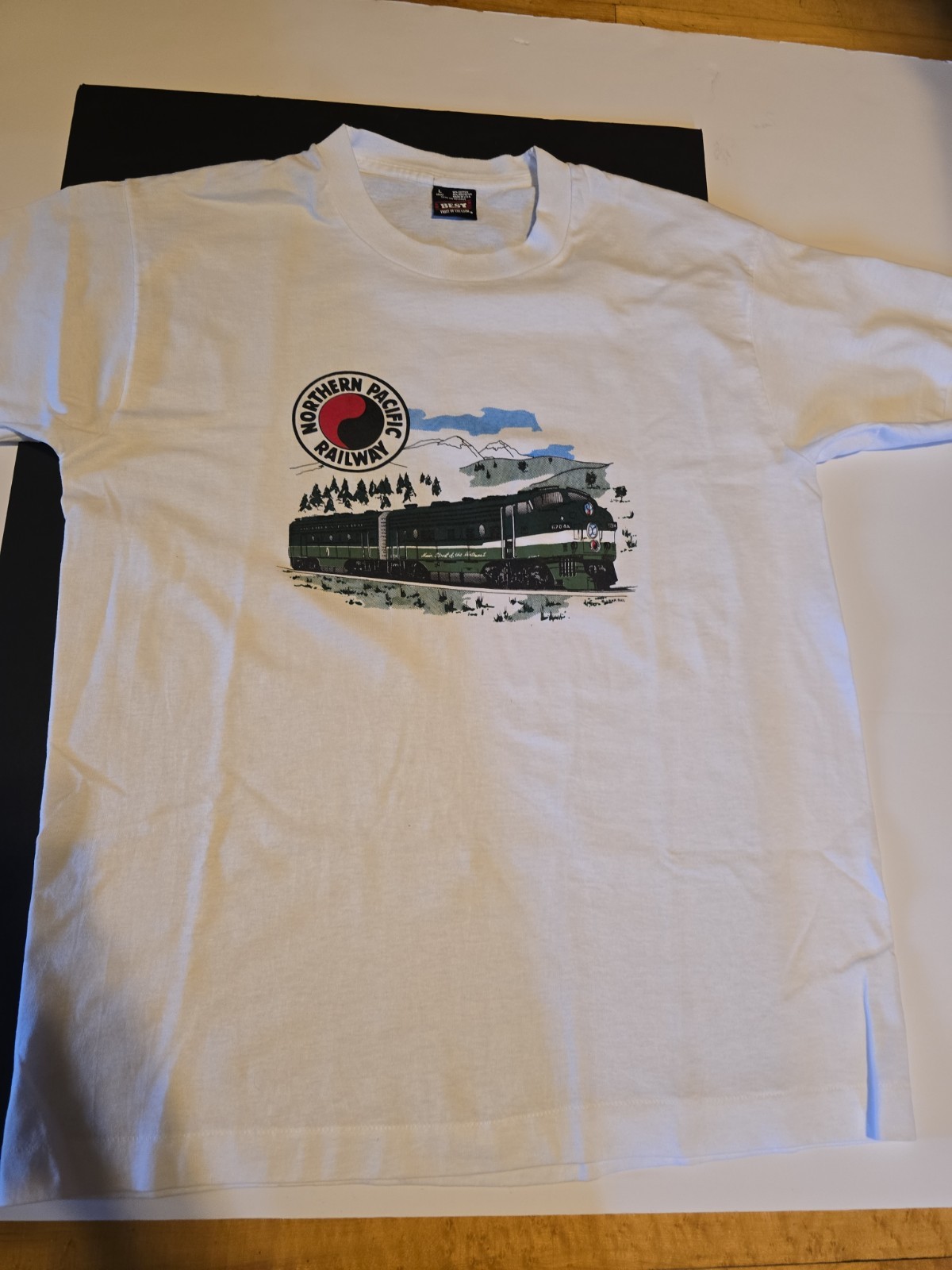 Vntg Best Northern Pacific Railway Train Shirt Mens Size Large Single Stitch USA
