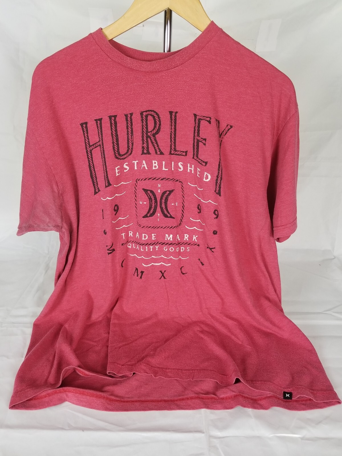 Hurley Mens Red Logo Front Graphic Print Causal Shirt XL