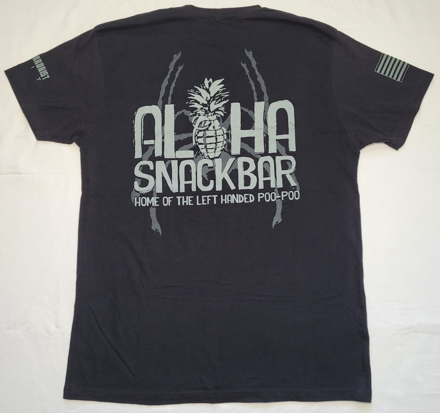 Spike’s Tactical Aloha Snackbar Pineapple Grenade Mens T Shirt Large Utility