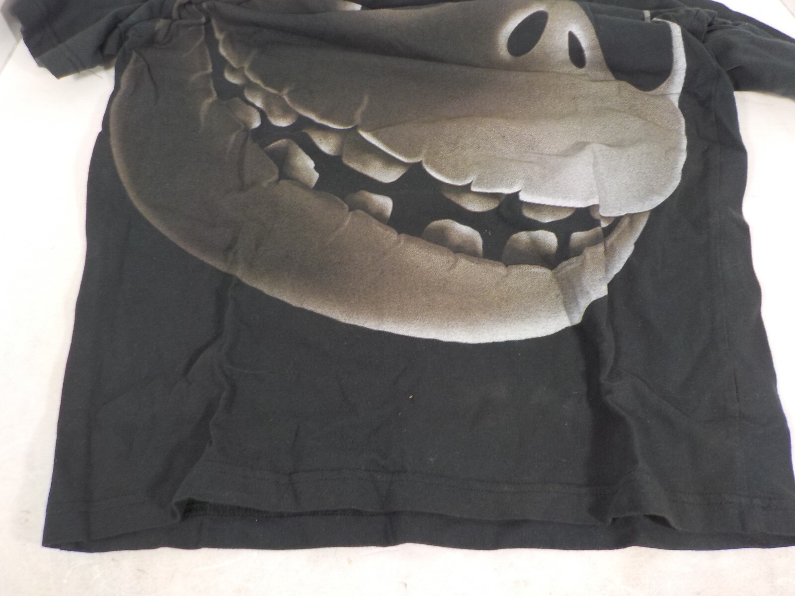 N A312 Disney Nightmare Before Christmas Size Small T-Shirt Lot (B)