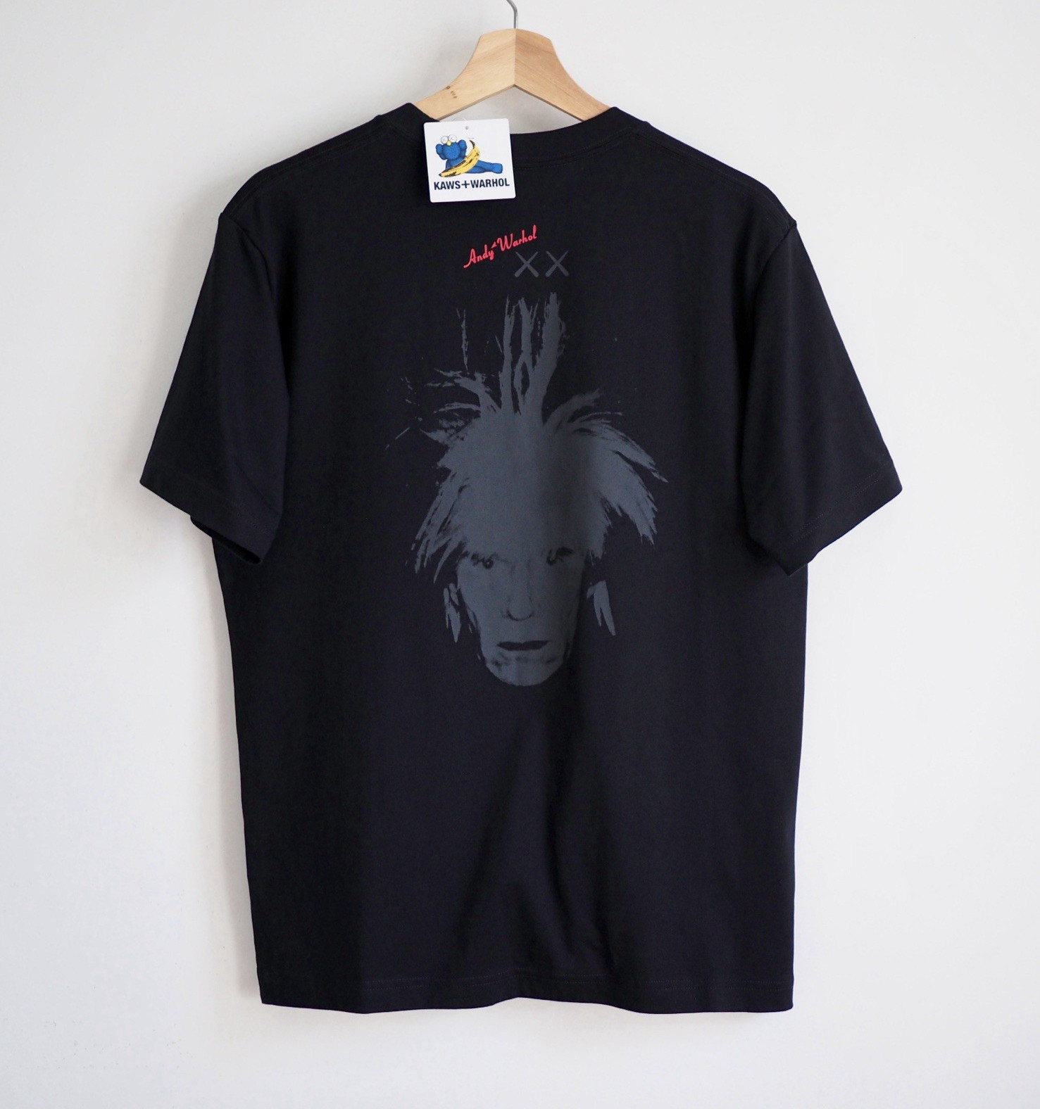 Andy Warhol Pop Art KAWS Graphic Uniqlo Streetwear T Shirt Size Small