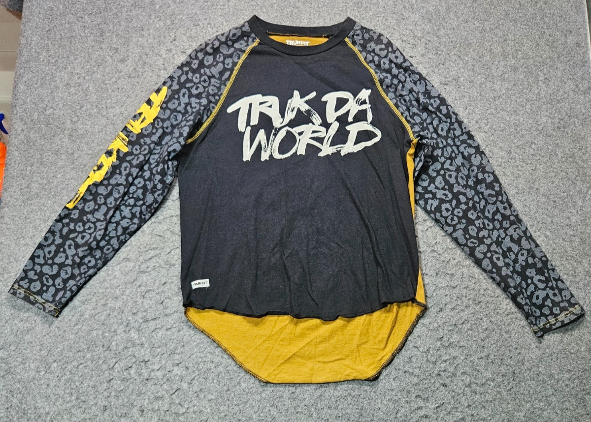 Trukfit multi-color long sleeve cotton “Truk da world” shirt men size Large