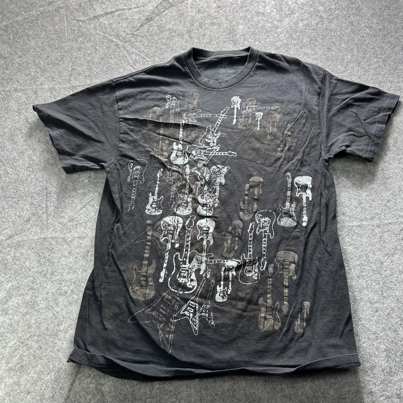 Ink Inc Shirt Mens Large Black Allover Guitar Graphic Tee Music Rock Print