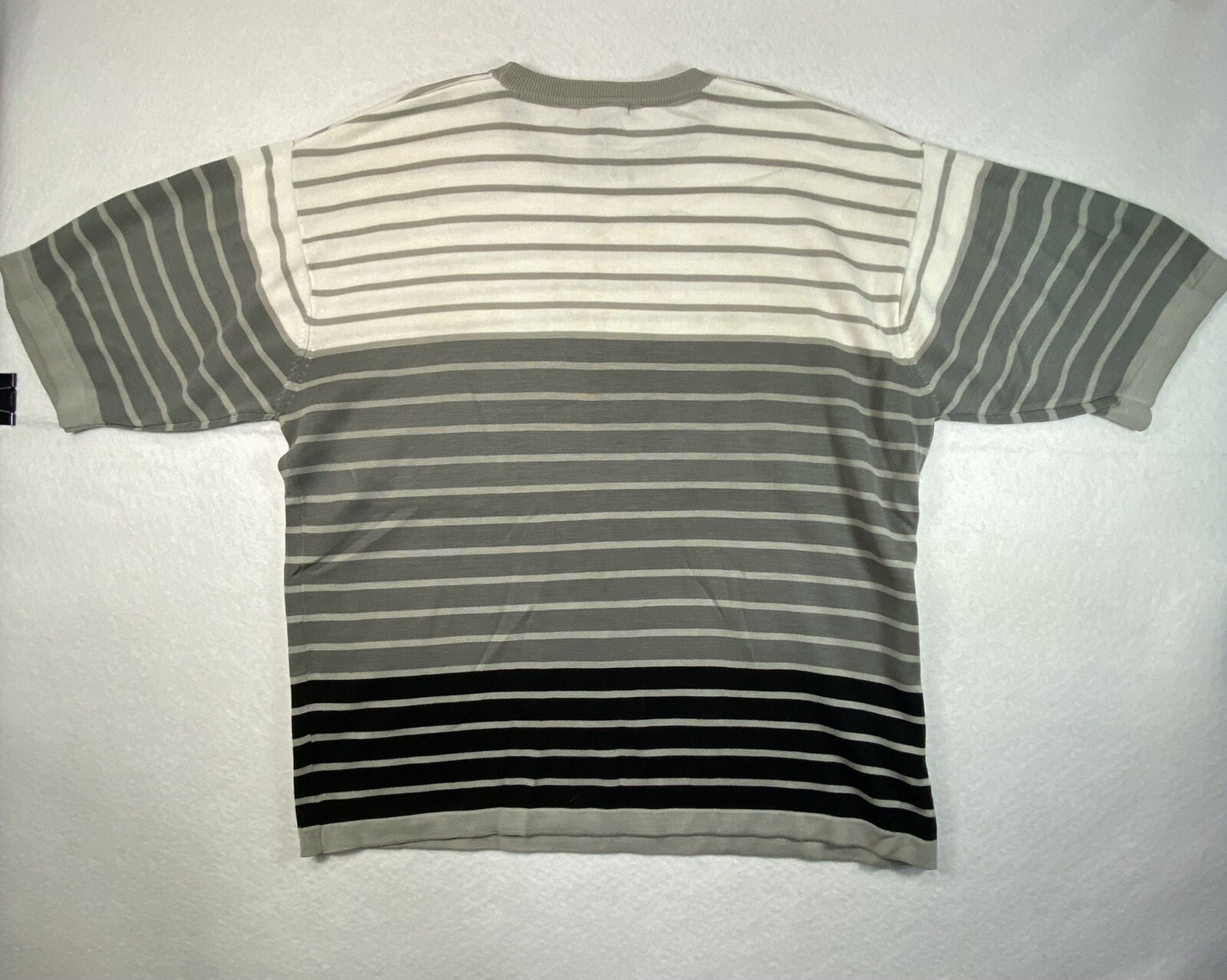 Gusto Collection Men’s XL 100% Acrylic Gray Striped Pullover TShirt