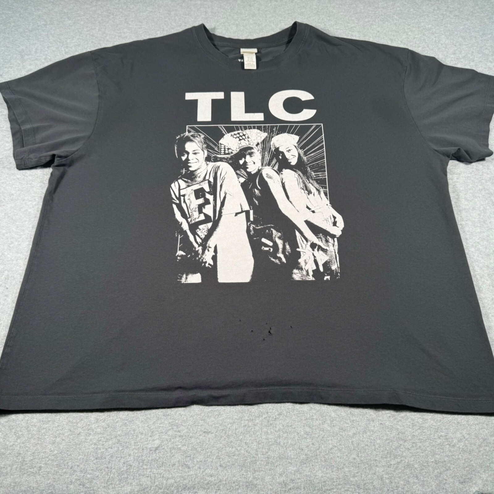 TLC Shirt Adult Extra Extra Large Black Faded American Girl Group Music Tour Men