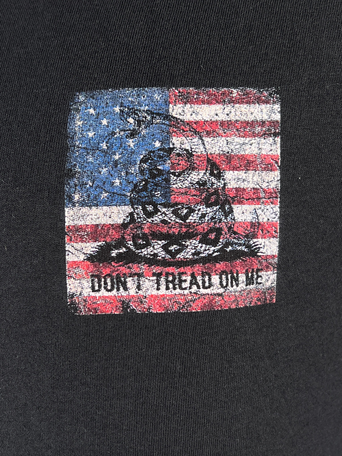 Howitzer Style Men’s T-Shirt Coiled Freedom Military Grunt MFG