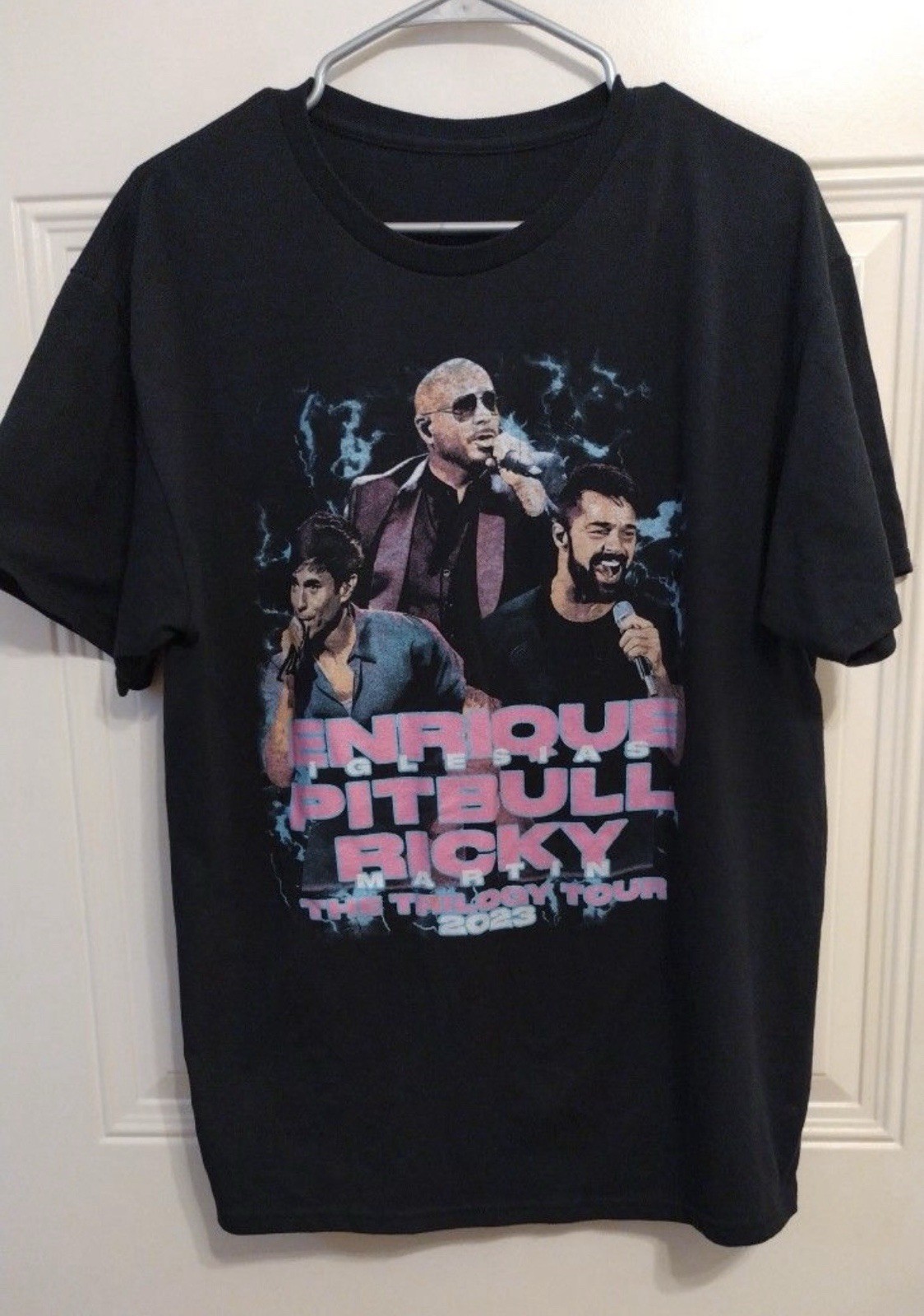 Ricky Martin Pitbull Enrique Iglesias Trilogy Tour Shirt Large 2023 Concert BG3