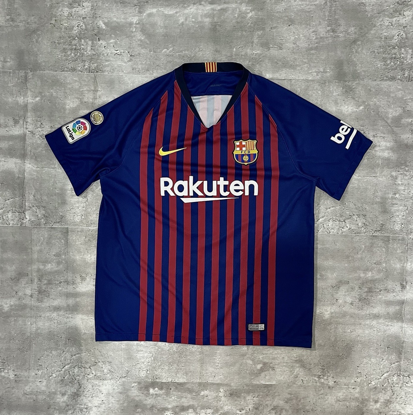 Nike FC Barcelona Luis Suárez #9 Home Soccer Jersey 2018/19 Blue Red Mens XL