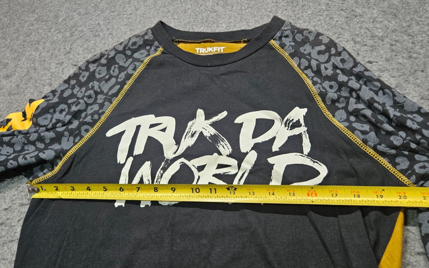 Trukfit multi-color long sleeve cotton “Truk da world” shirt men size Large