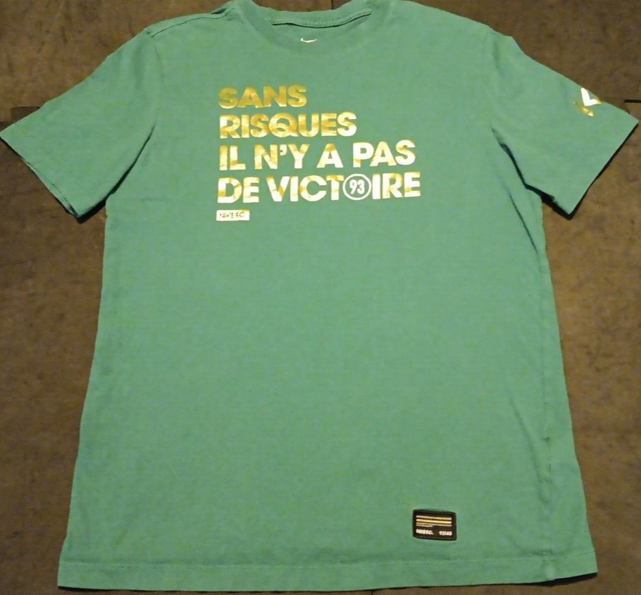 Med Nike F.C. Sans Risques IL N’Y A Pas De Victoire 93 Nike Tee T Shirt Mbappe