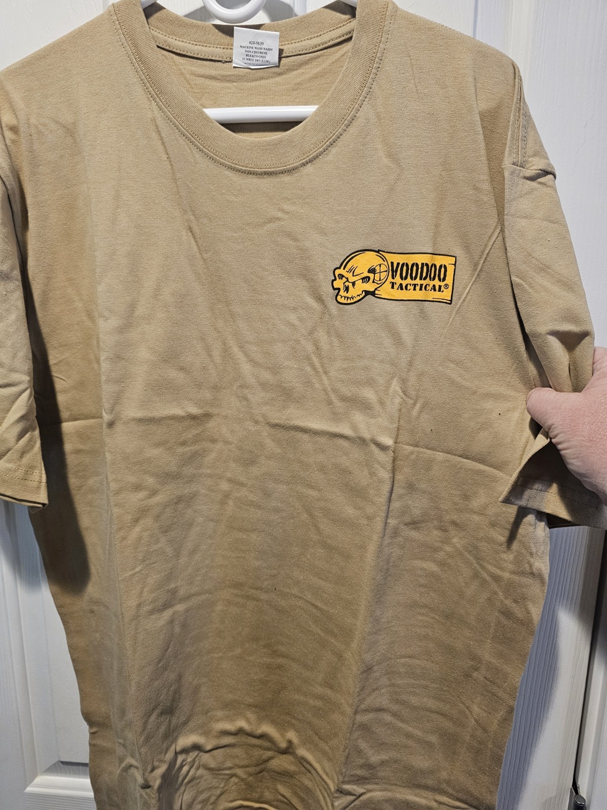 Voodoo Tactical T-Shirt Men’s XL Sand Crossed Rifles Cotton