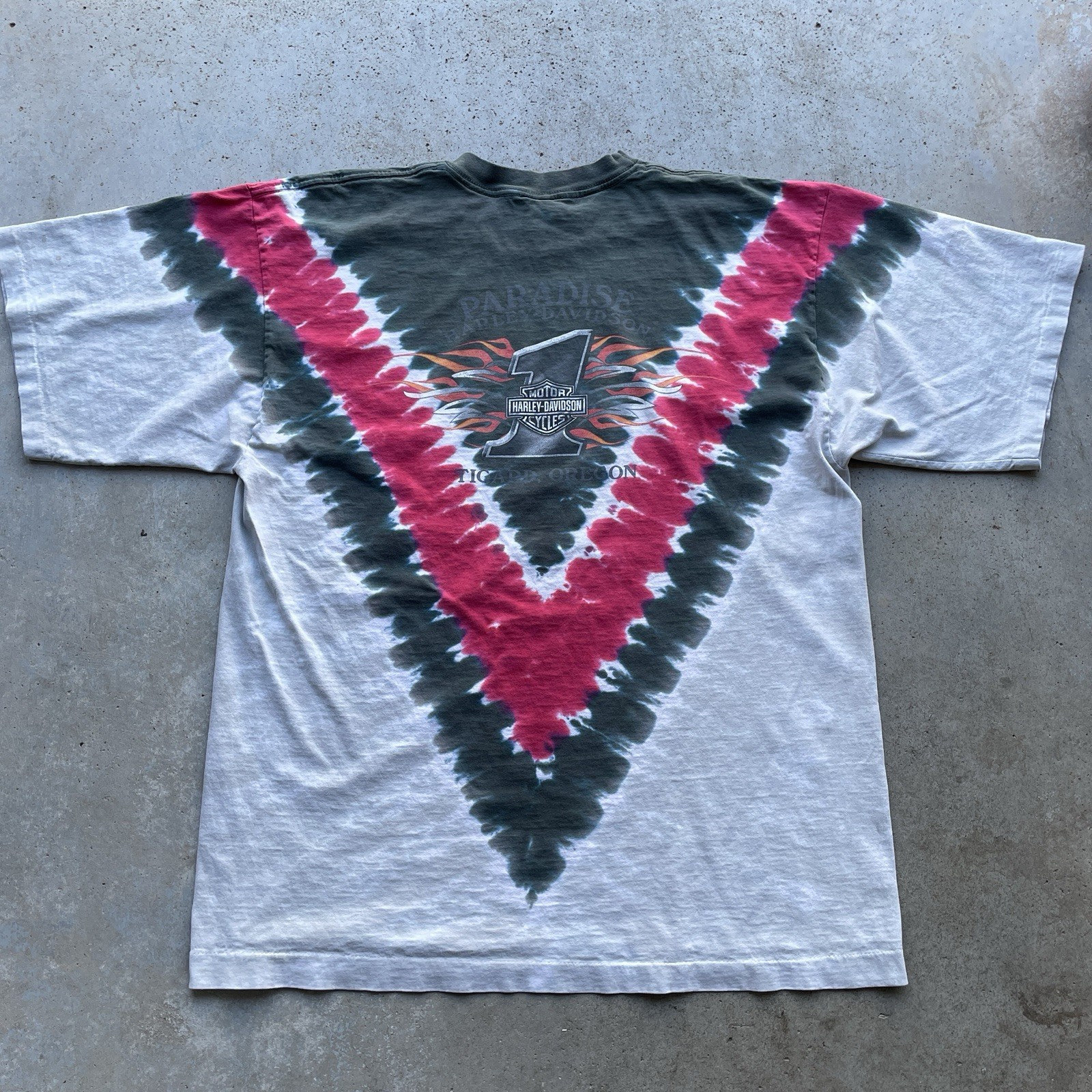 Vintage Harley Davidson Tie Dyed “PARADISE” Tigard, Oregon T-Shirt Size X-Large
