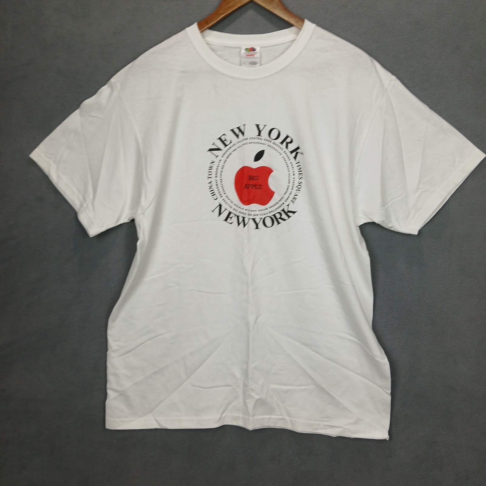 Vintage Fruit Of The Loom T Shirt Mens Large White Cotton Graphic New York Apple