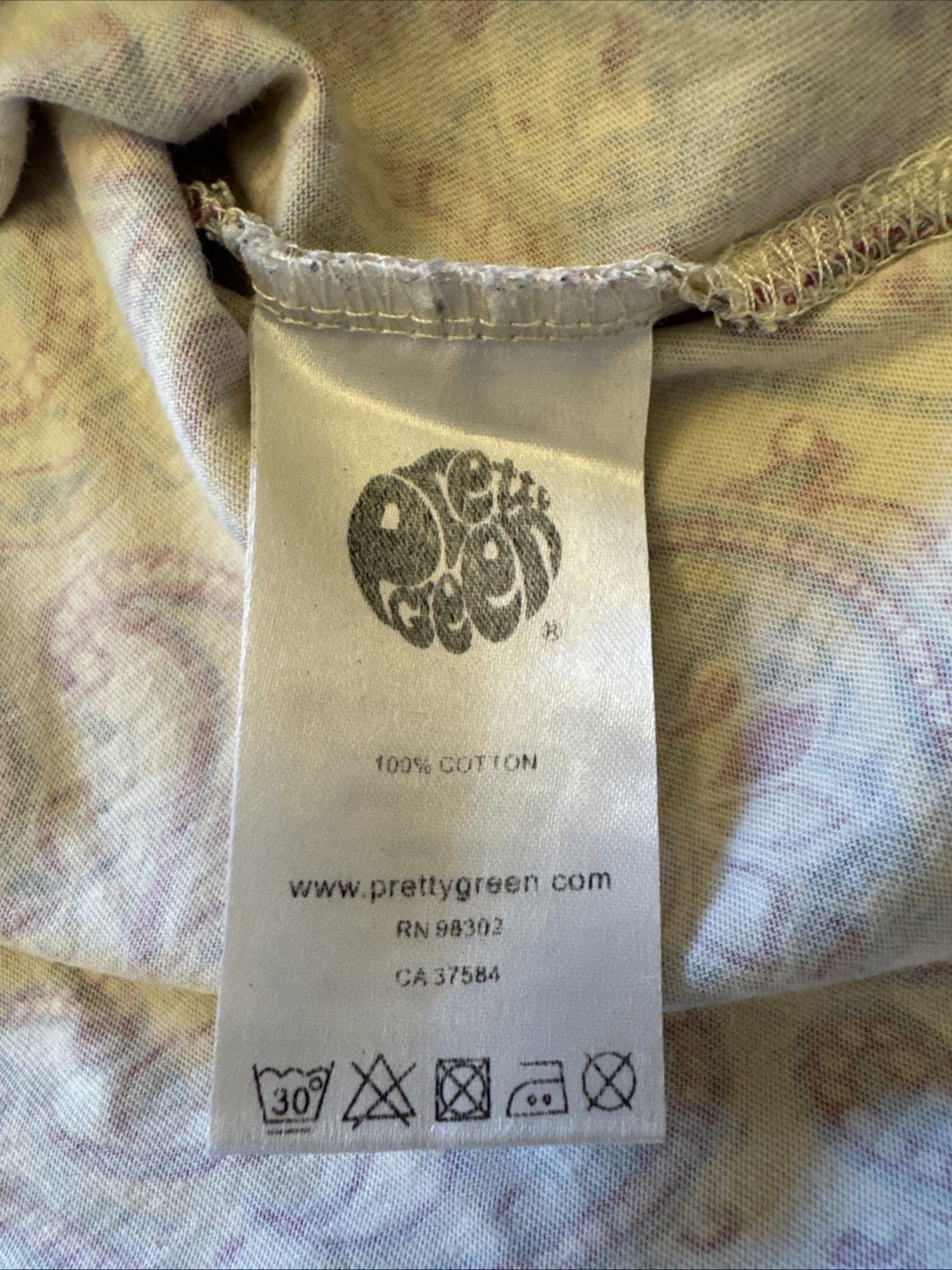 Pretty Green L Multicoloured Paisley Pattern Pocket T Shirt