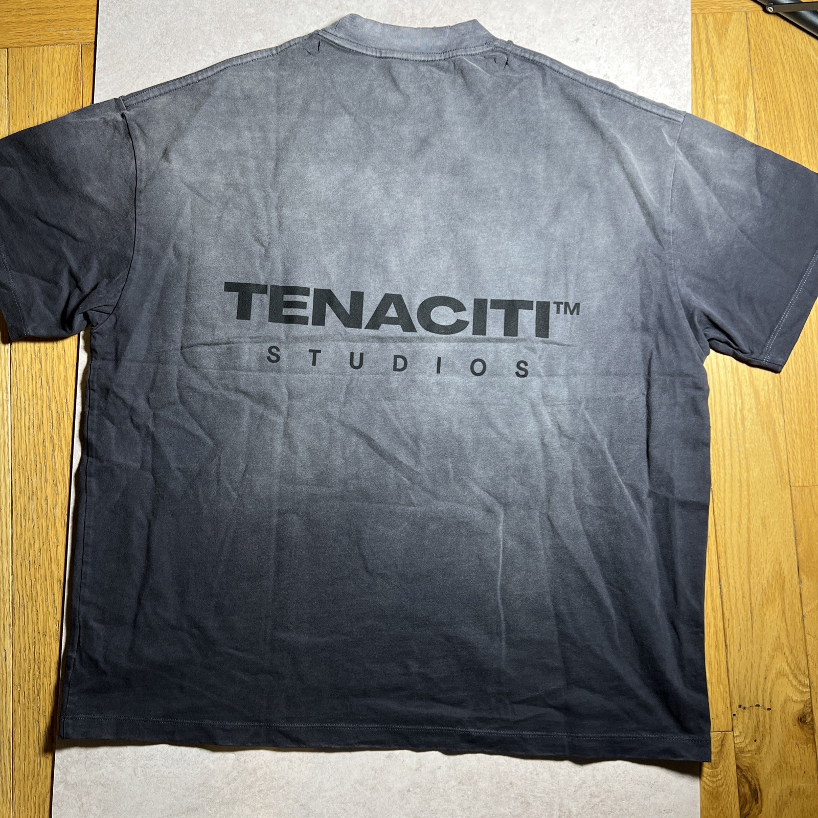 Tenaciti Studios Small Oversized Boxy Velvet Blk Fade Logo T Shirt Men’s