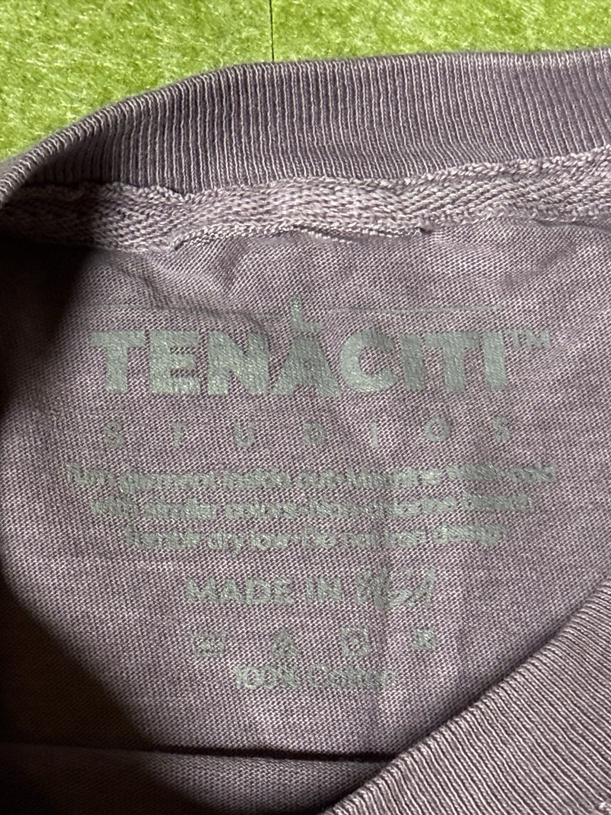 Men’s T Shirt Tenaciti Studios Men’s Streetwear Purple Size Large NWOT