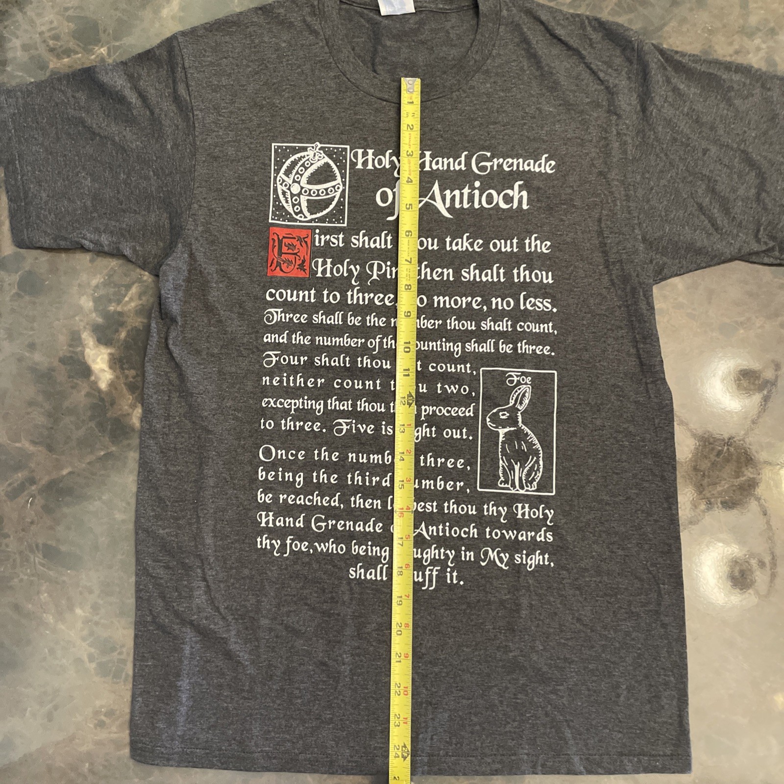 Holy Hand Grenade Of Antioch Monty Python Holy Grail T-Shirt! Medium John Cleese