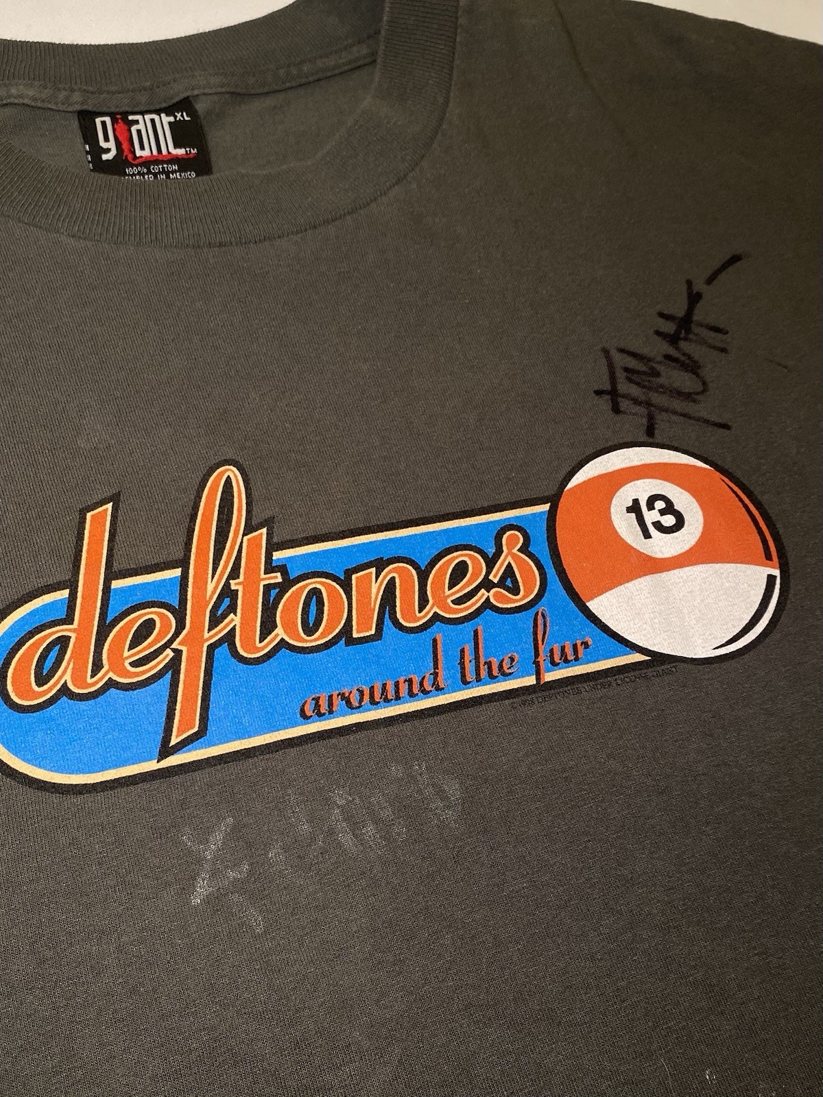 Vintage 1990’s GIANT Deftones Around the Fur Concert T-Shirt Size XL SIGNED