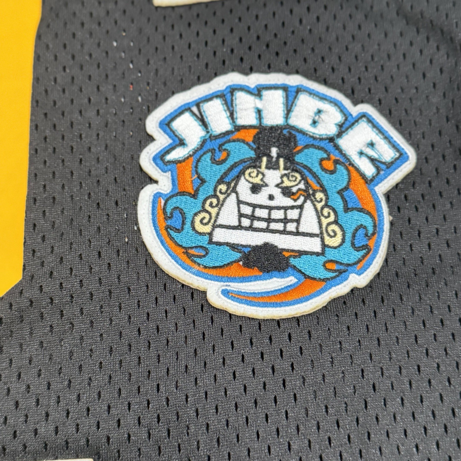 DIM MAK X ONE PIECE – Straw hat crew JERSEY BLACK YELLOW SIZE S