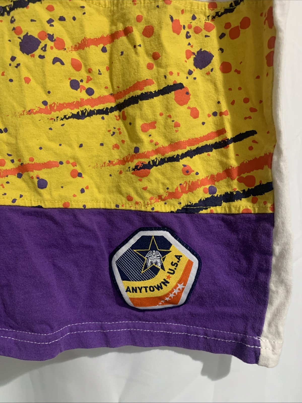 Born Fly Men’s Small Graphic Paint Splatter Tshirt 100% Cotton Bright Colors Y2K