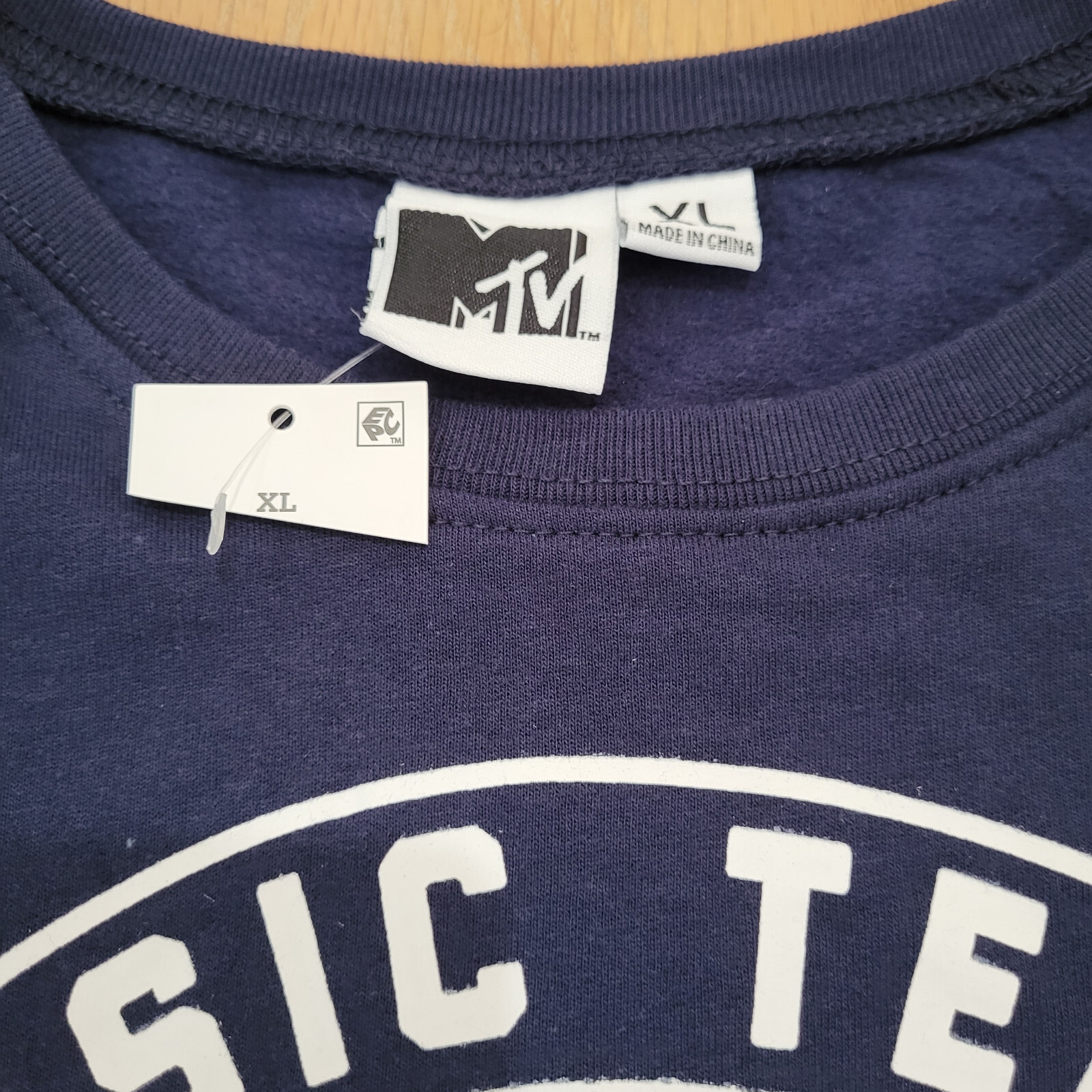 MTV T Shirt Mens XL Long Sleeve Blue Crew Neck Pullover Music TV Graphic NEW