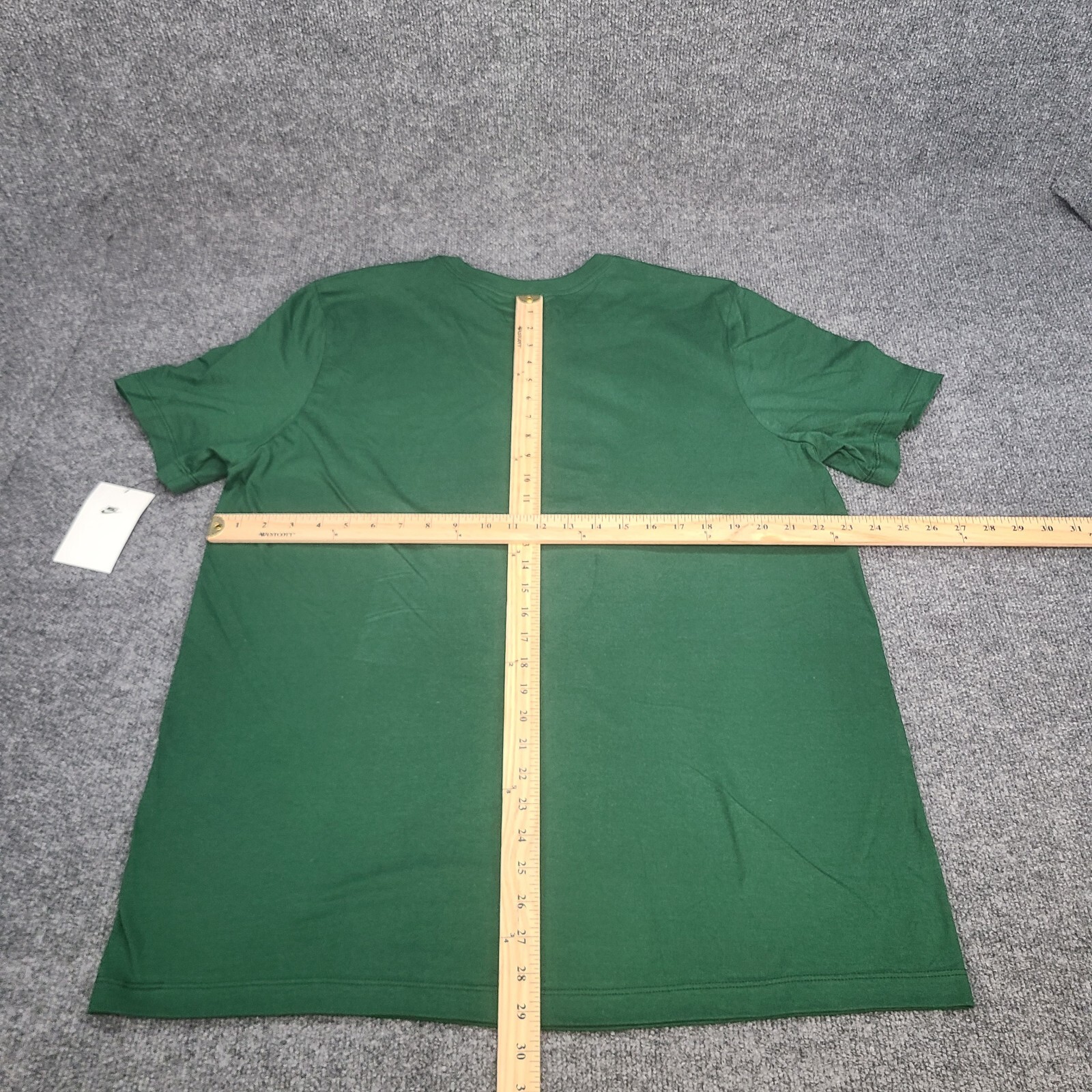 Nike Shirt Mens Extra Large Green Purple Futura White Box Sportswear New Tee XL