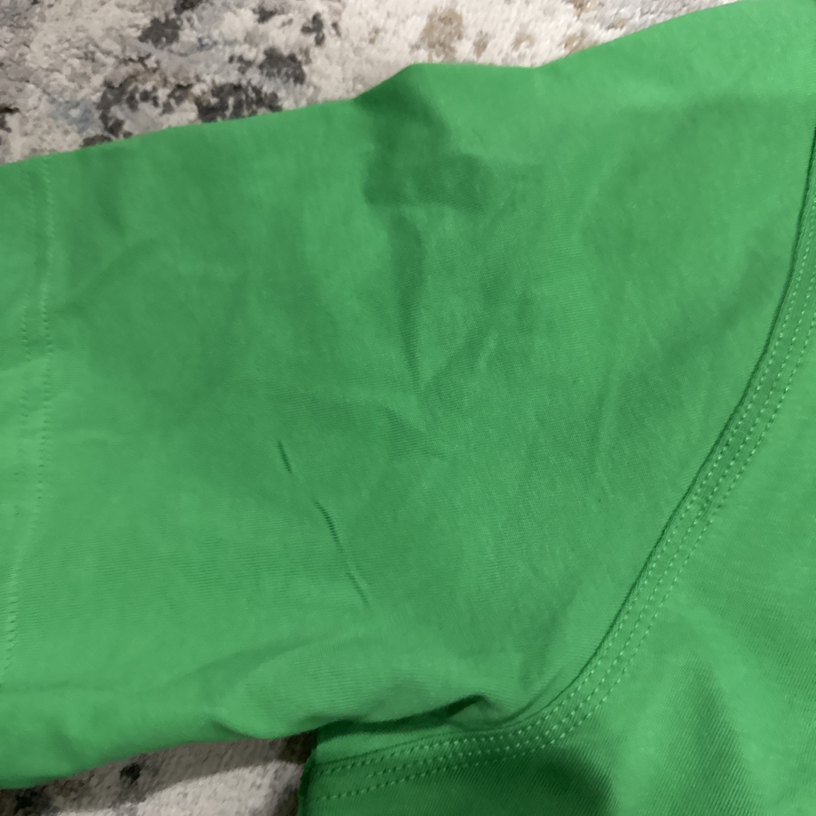 NWT Men’s Adidas Trefoil Essentials Tee Size Large Energy Green Original