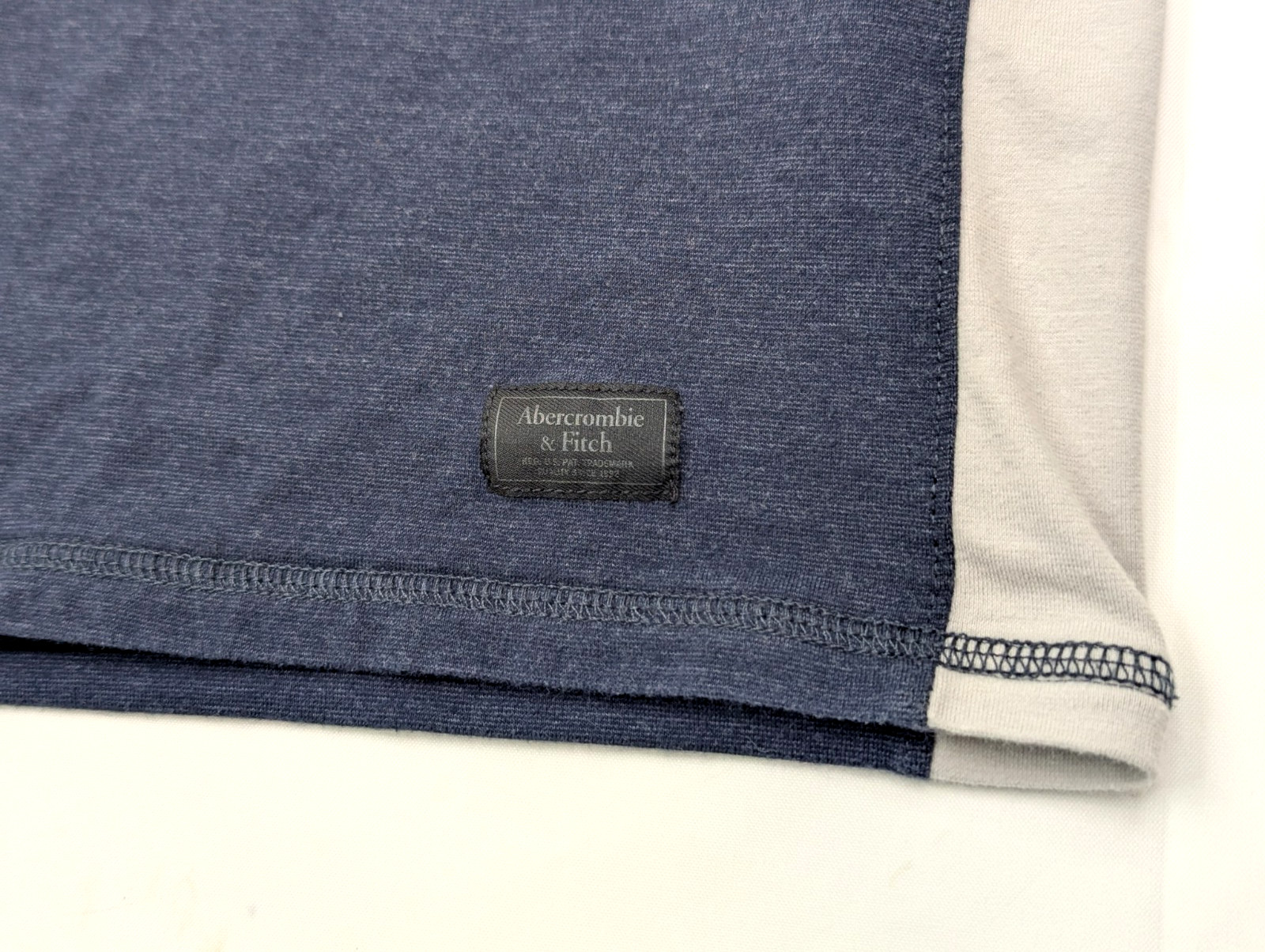 Abercrombie & Fitch 1/4 Zip Lightweight Pullover Shirt Sweater, Men M, Blue EUC
