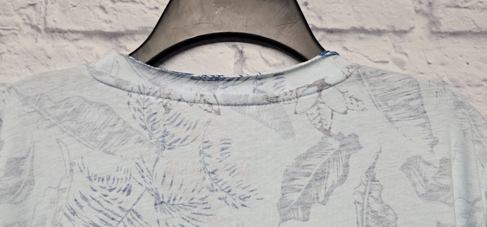 AMERICAN RAG XXL LIGHT BLUE TROPICAL FLORAL LEAF INSIDE OUT RAW EDGE SHIRT TEE