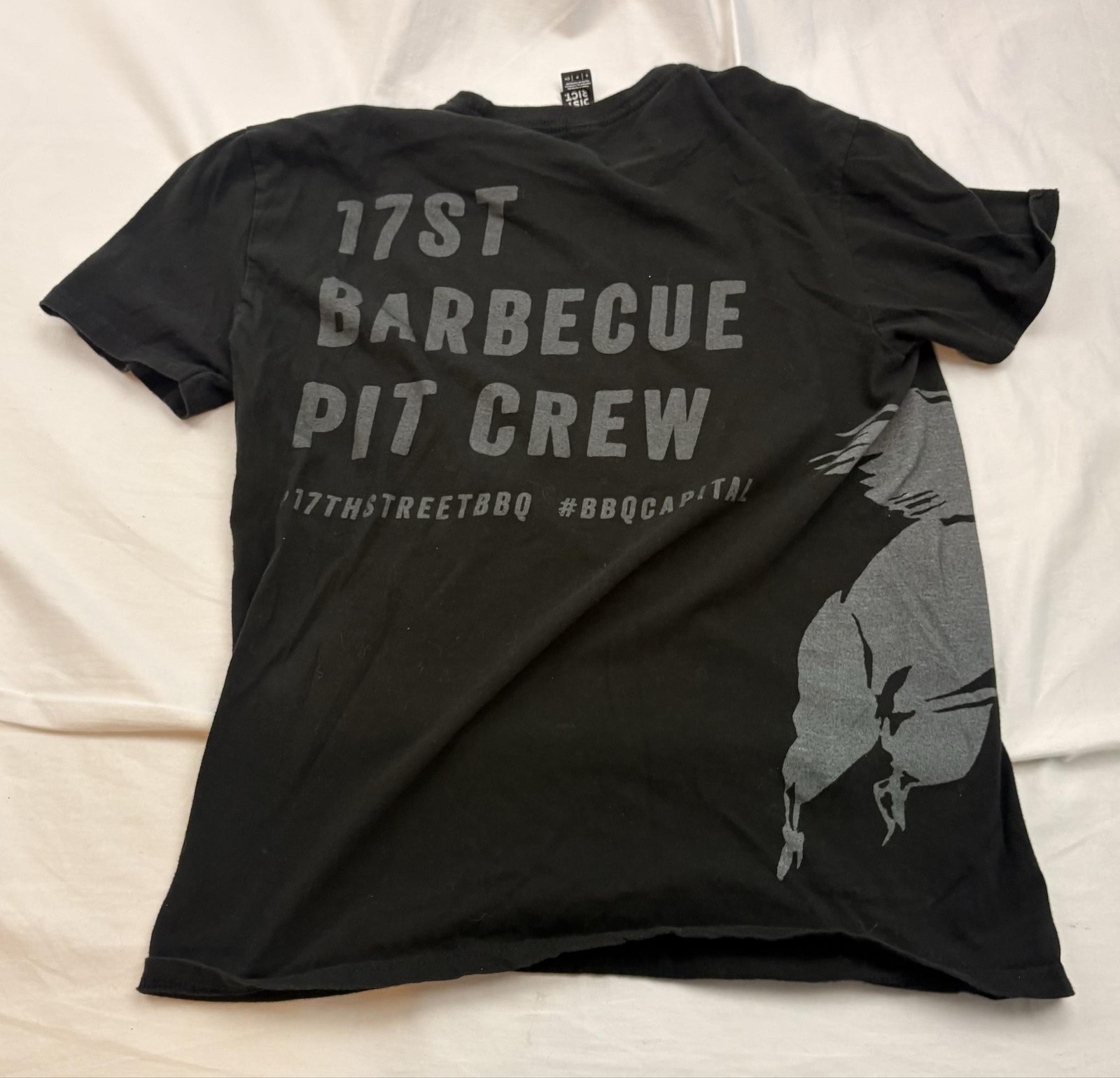 17th St BBQ Eat Local Shirt Mens Small Black Graphic Tee T-Shirt District