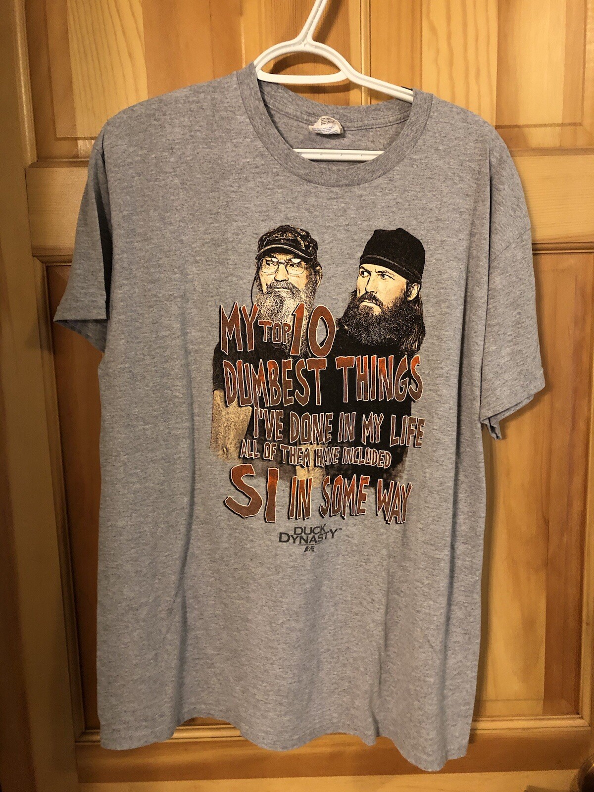 Duck Dynasty Top 10 Dumbest Things Done Shirt w/ Uncle Is and Jase – Size Large