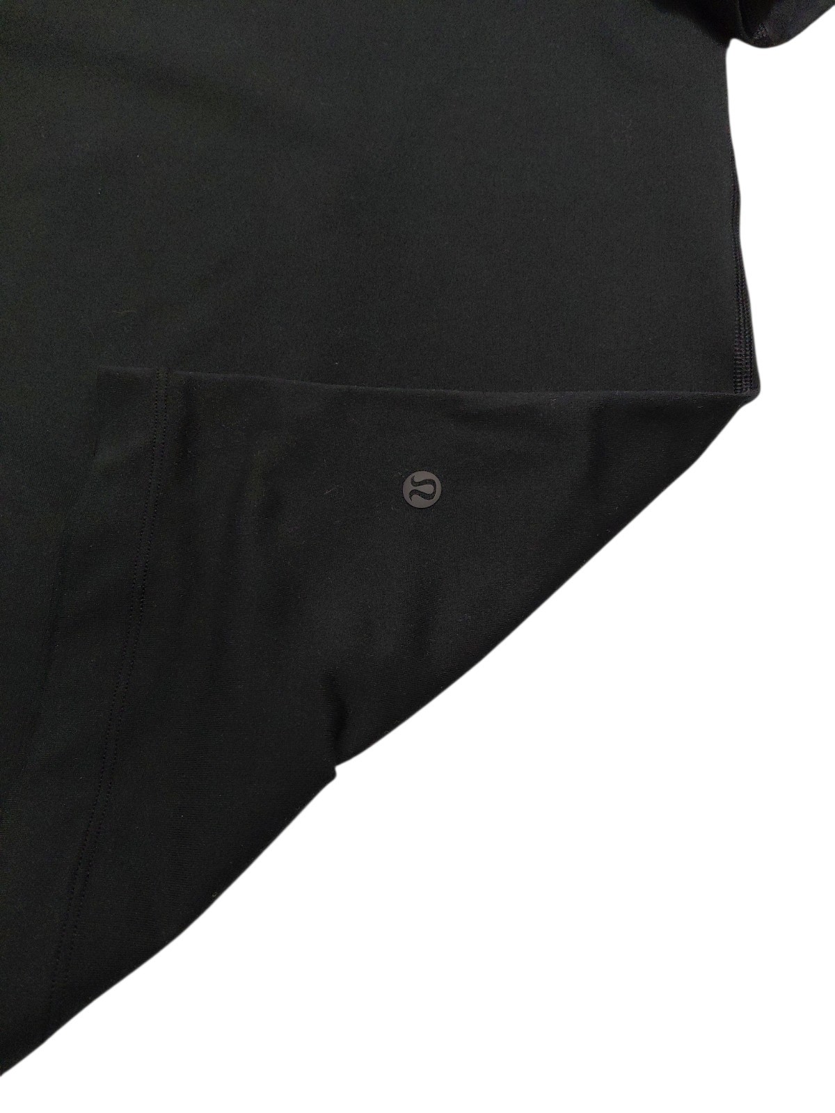 Lululemon Men’s T-shirt Super Soft No Size Tag See Pics For Measurements L ?