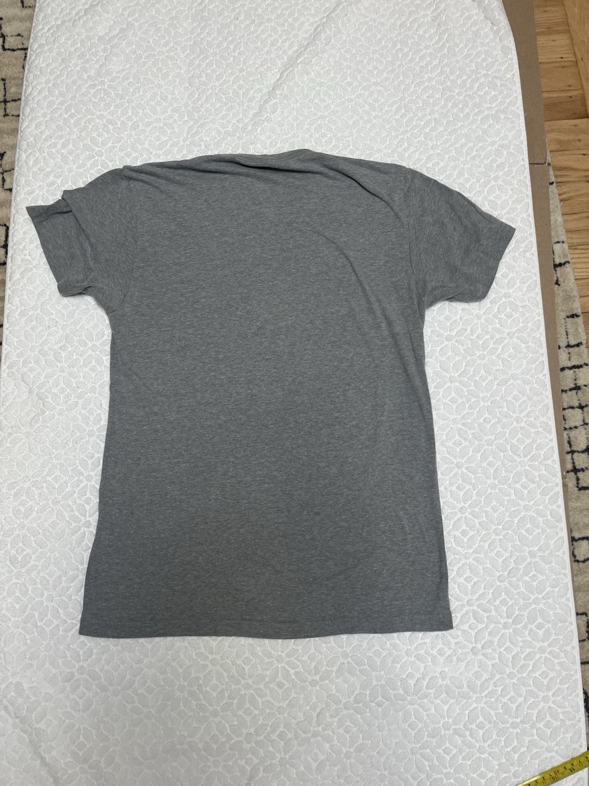 Woven grey T shirt vintage vibes Size small Short Sleeves Men’s