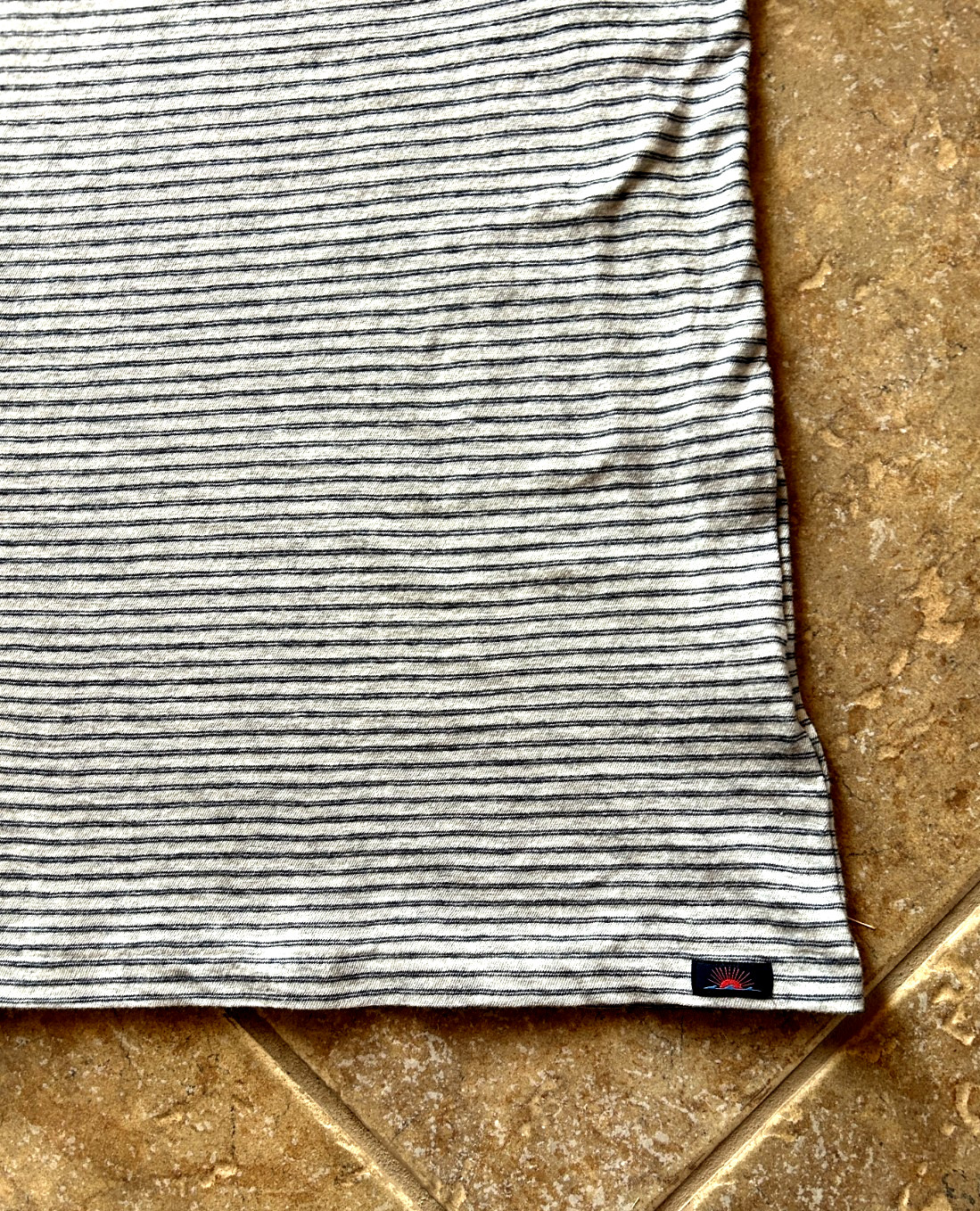 Faherty Vintage Chambray Tee T Shirt Men’s XL Silver Sea Grey Striped $78 NWT