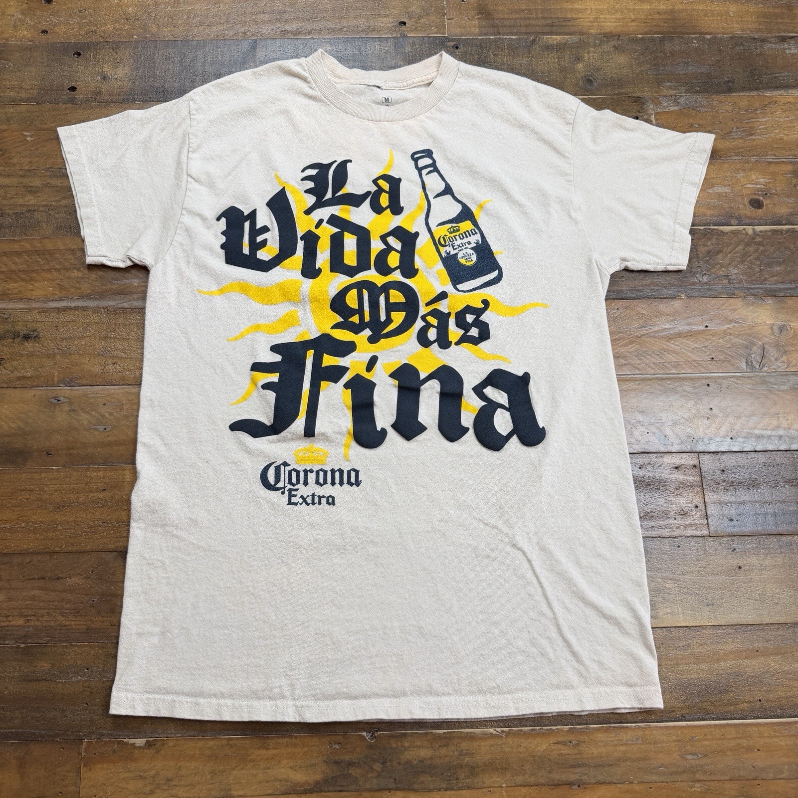 Corona Extra La Vida Mas Fina Graphic T Shirt Mens Medium Beige Beer Logo Tee