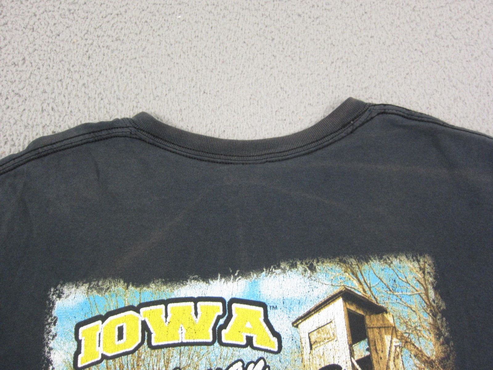 Vintage Iowa Sportsman Shirt 2XL XXL Black Deer Hunting Graphic Outdoors Classic