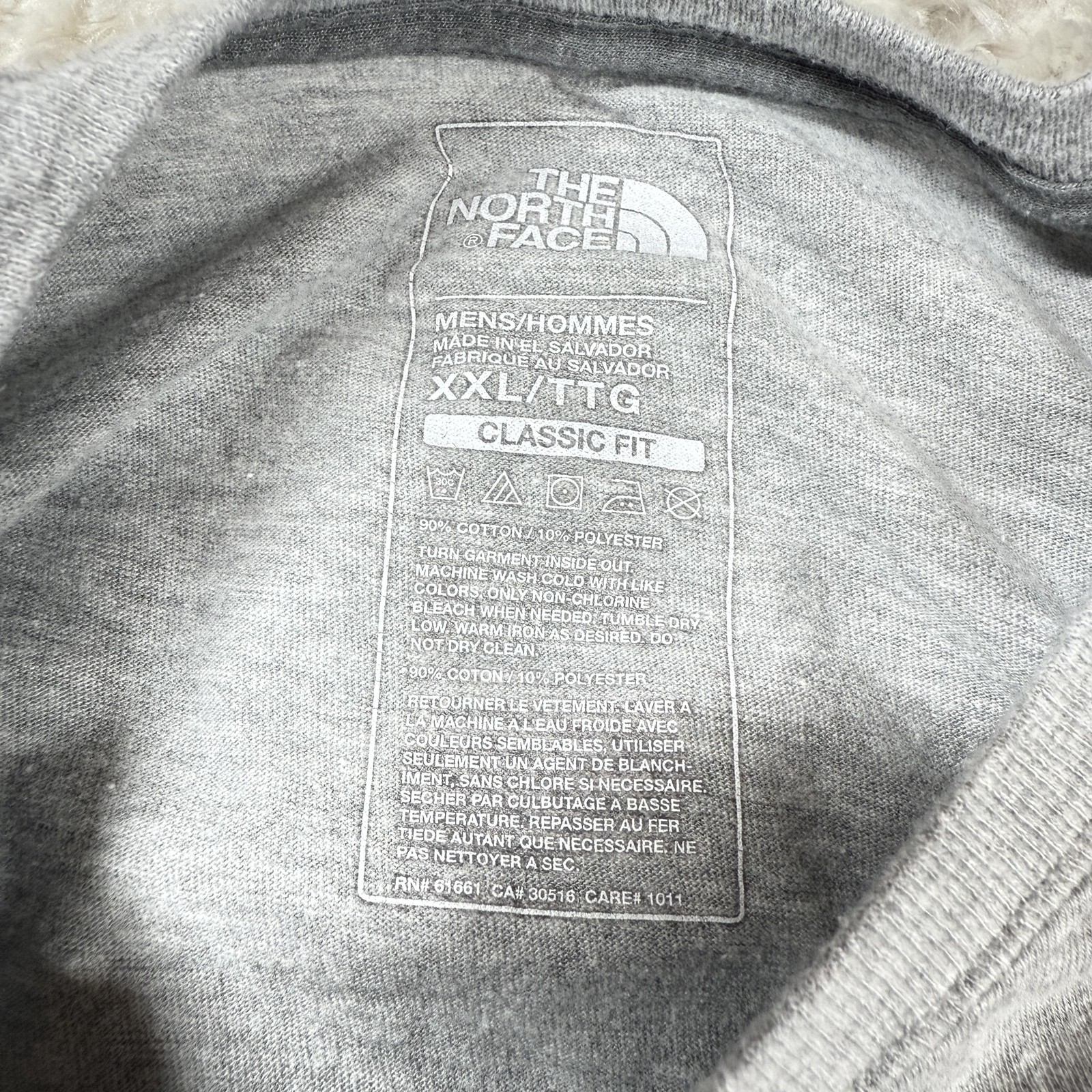 The North Face T Shirt Mens 2XL Gray Roam Bison Classic Fit Dadcore Animalcore