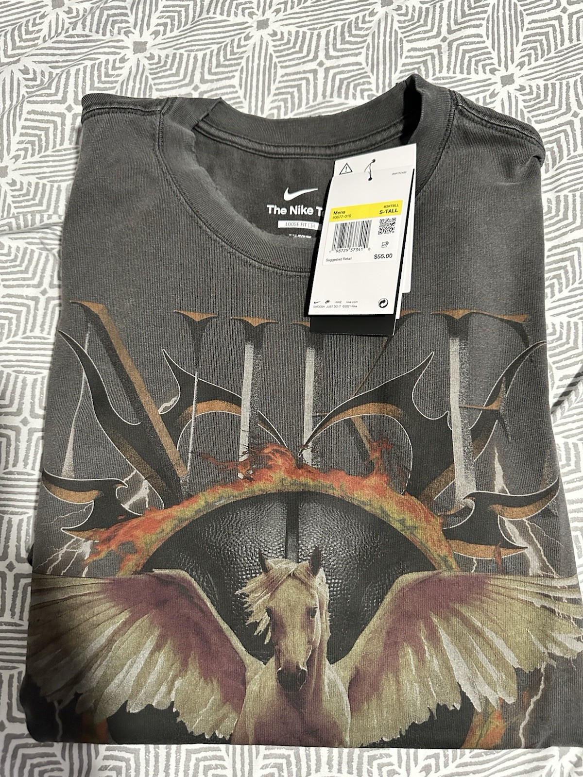Nike The Nike Tee Men’s Gray Pegasus Graphic Crew Neck Tee Loose Fit S-Tall