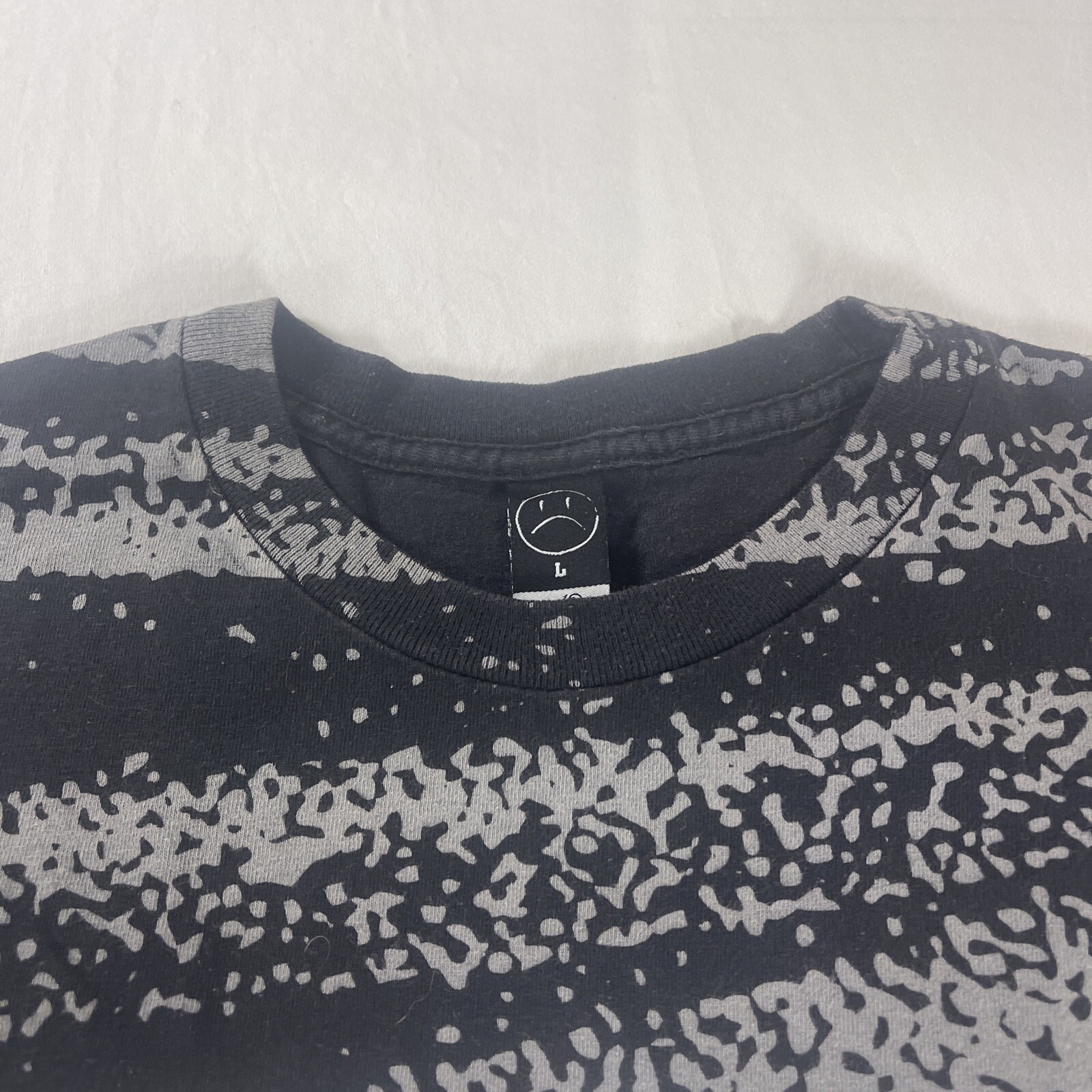 Vintage Rogue Status L T-Shirt Rob Dyrdek AOP Logo Skater Y2K HTF Pattern