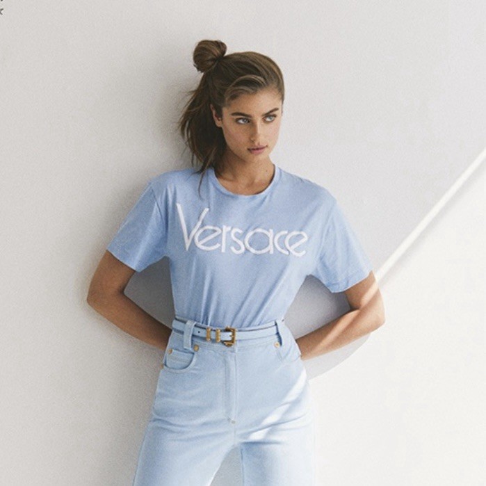 VERSACE NWT 90’s Tribute Runway Blue Logo Tee Shirt Medium Collectible Designer