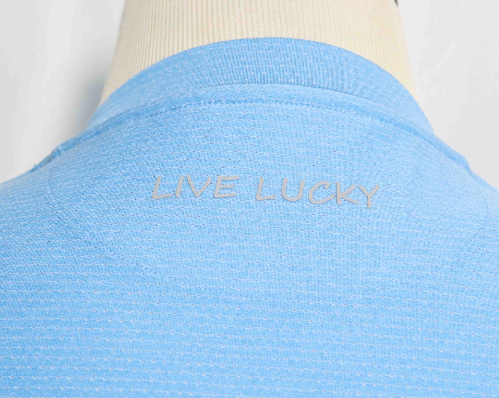 Black Clover Blue Polyester Spandex Long Sleeve Shirt Mens Size XL