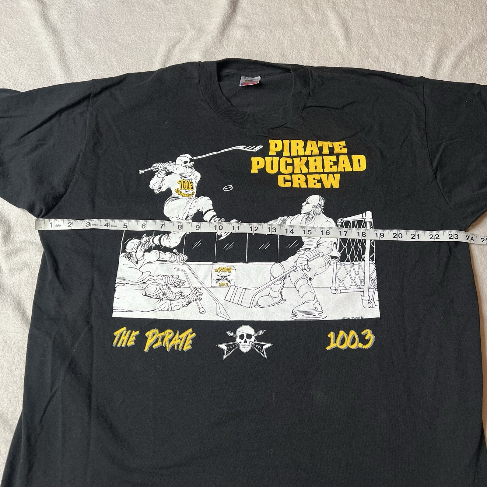 Vintage 90s Pirate Radio 100.3 FM Puck Head Crew XL Black T-Shirt Tee LS Station
