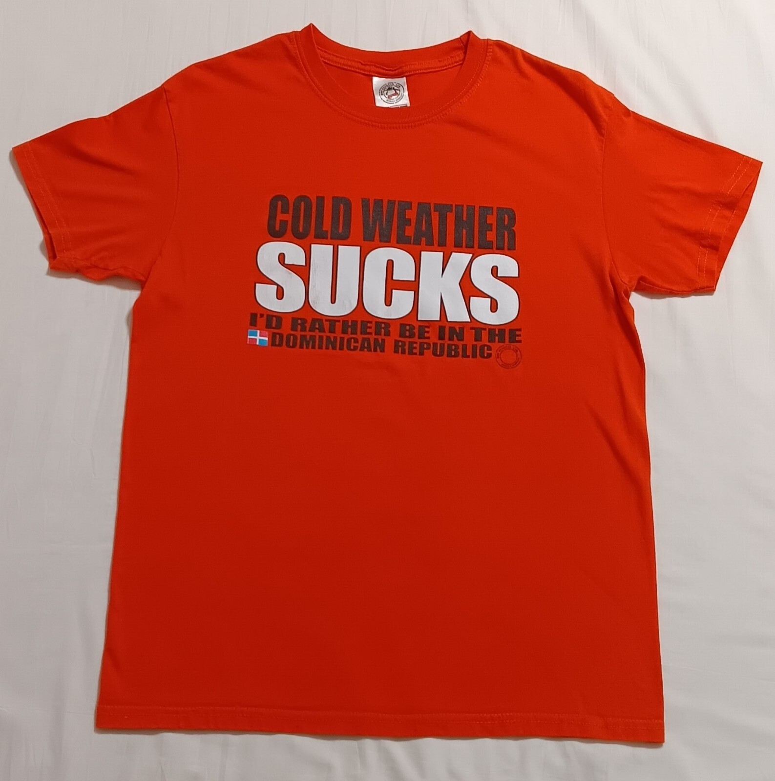 Hot Penguin T-Shirt – Cold Weather Sucks – Dominican Republic Orange S/S Size M