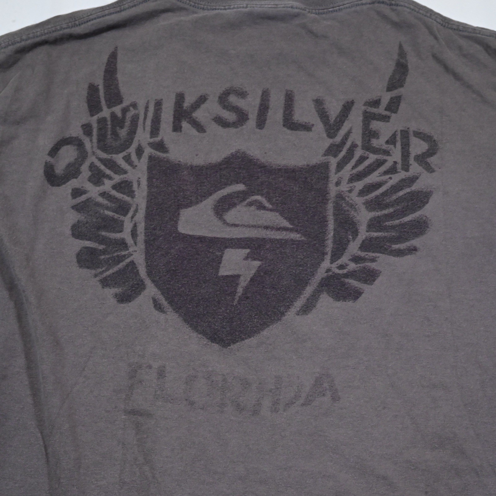 Vintage Quiksilver Shirt Men’s Large/Medium Brown y2k Skate Surfing Surf 2000s
