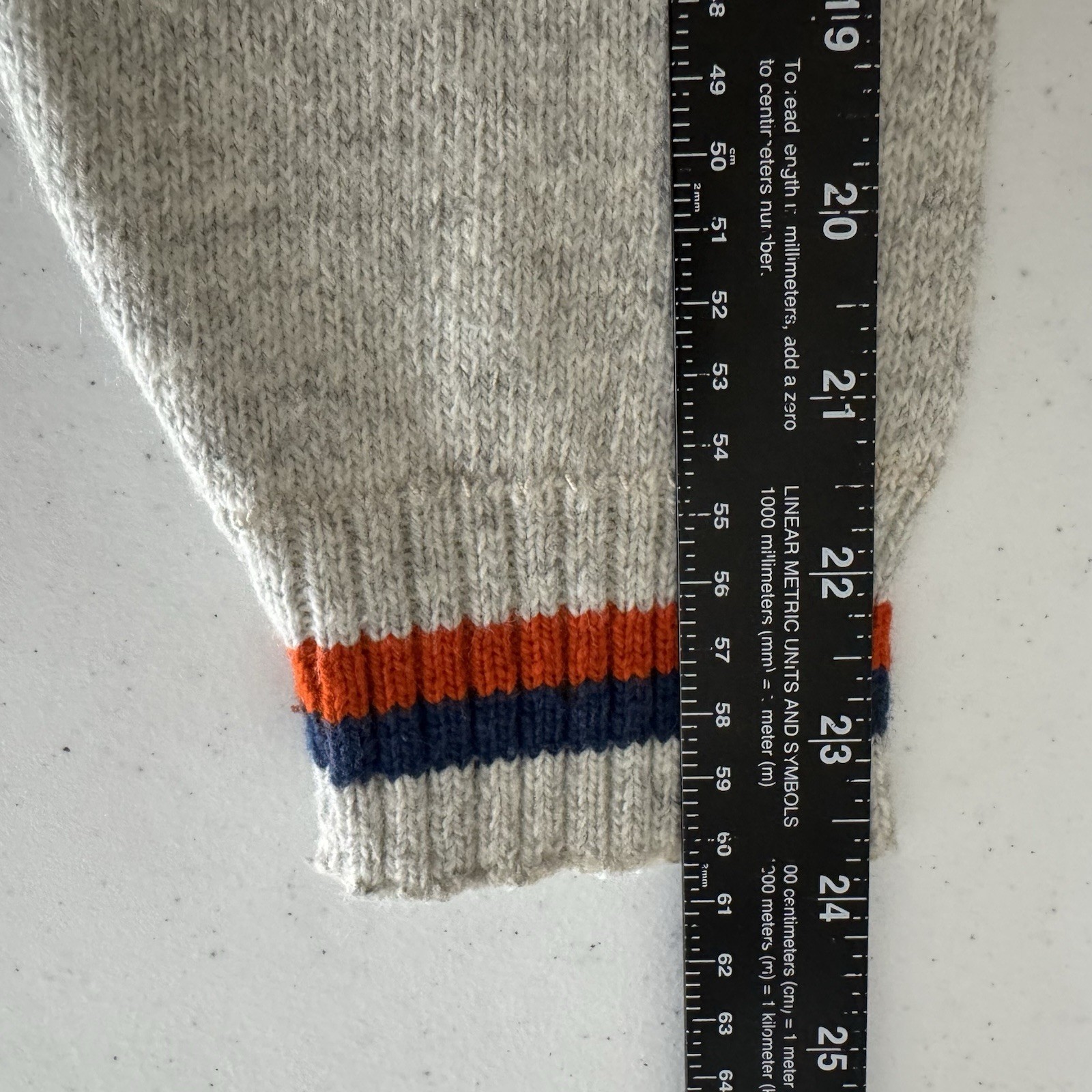 + Vintage 90s CHICAGO BEARS Logo Striped Sweater Knit – GARAN – Large – Acrylic