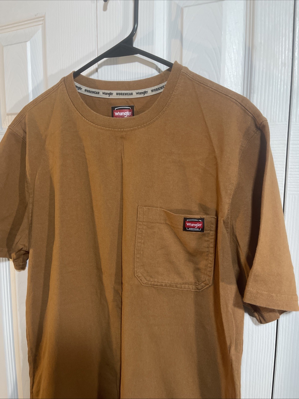 Wrangler Workwear Pocketed Embroidered Tag T Shirt Western Excellent Size Medium
