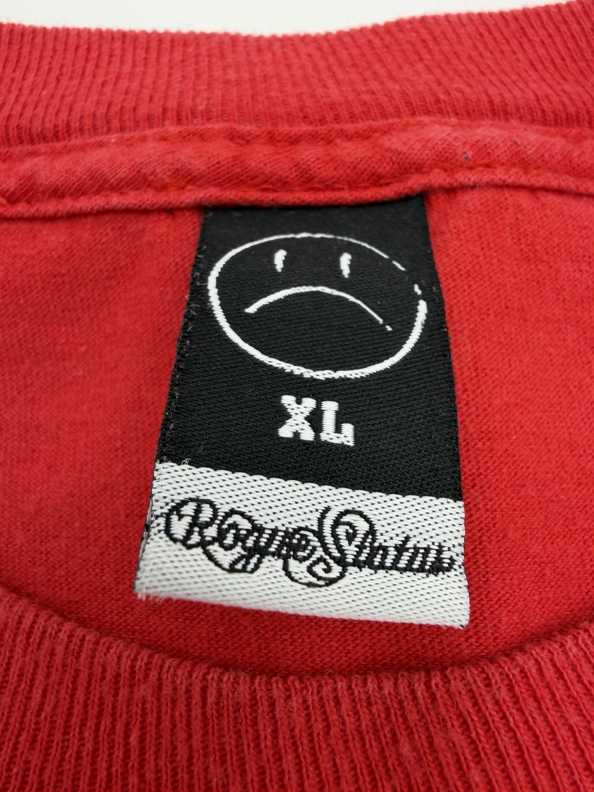Rogue Status Barcode Men’s t-shirt VINTAGE RARE Red Y2k Street Wear Size XL